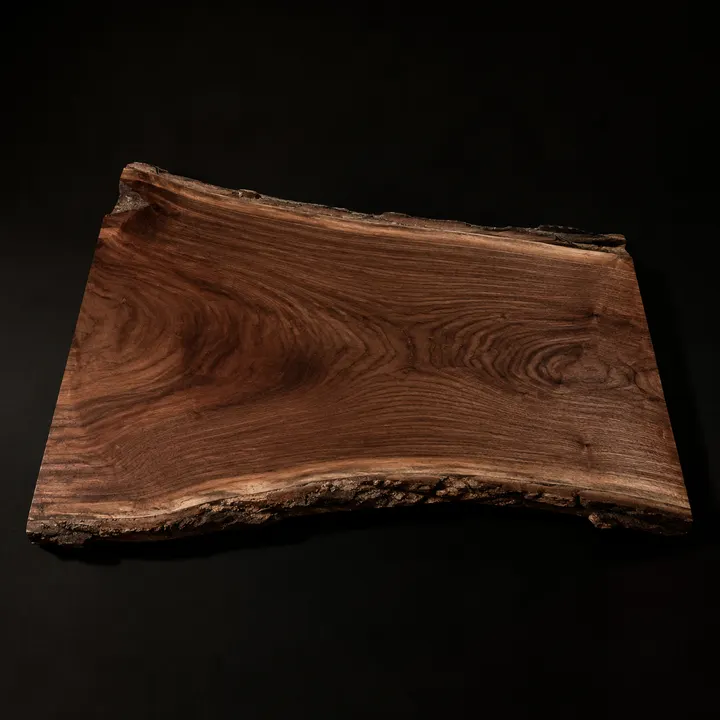 Live-edge slabs